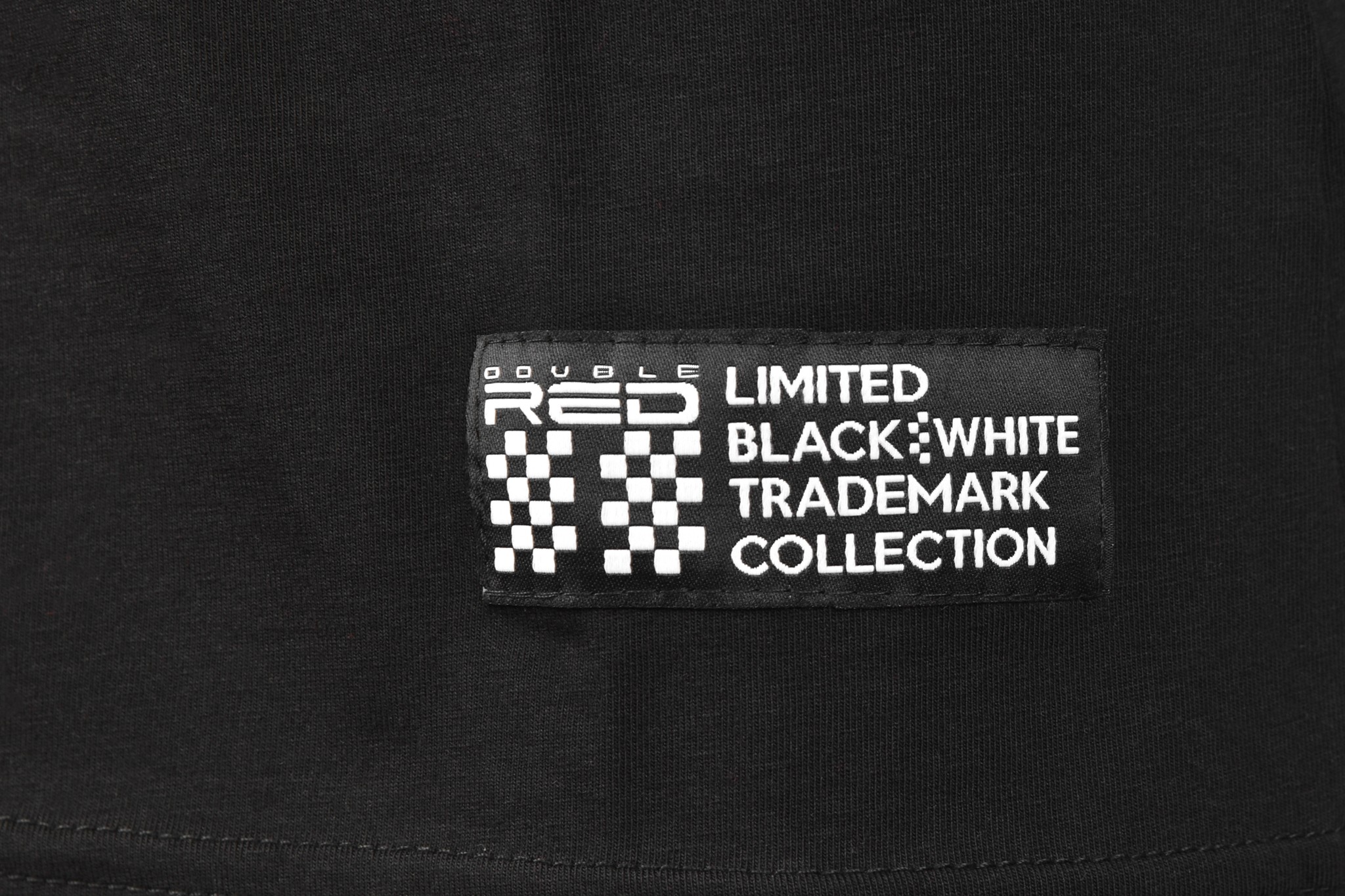 T-Shirt TRADEMARK B&W Edition Black
